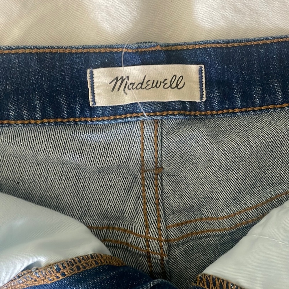 Madewell Jean shorts high rise size 28